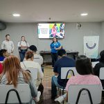 FUNVAPE, con 18 años trabajando por los derechos de las personas con discapacidad y como parte de su enfoque inclusivo, brindó un taller de capacitación al personal de FUNDANIS.