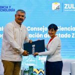 El gobernador Luis Caldera junto a la ministra Gabriela Jiménez.