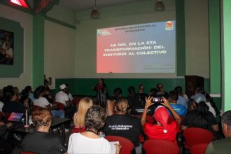 El taller se llevó a cabo en las instalaciones del Instituto Tecnológico Universitario Readic (UNIR).