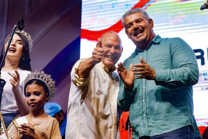 El gobernador, Luis Caldera y el Alcalde Giancarlo Di Martino encabezaron la actividad.