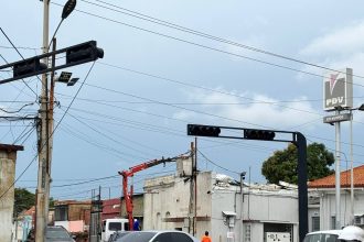 Estos equipos LED instalados por la Alcaldía de Maracaibo brindan la posibilidad de mejorar la visibilidad.