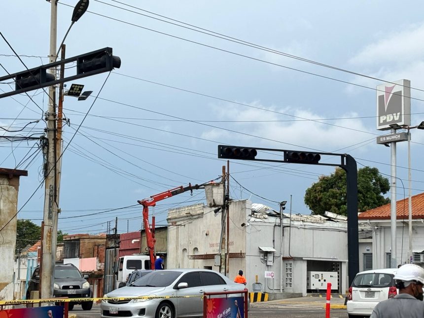 Estos equipos LED instalados por la Alcaldía de Maracaibo brindan la posibilidad de mejorar la visibilidad.